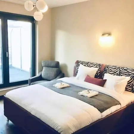 Stay-2br *
